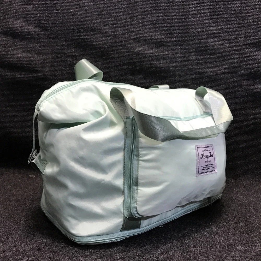 Hong Fu Carry On Travel Duffle Style Water Resistant Foldable & Expandable Bag
